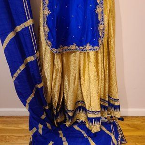 Ghaghra Choli (Long top with ghaghra)